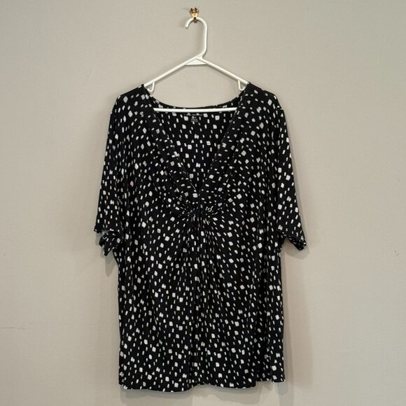 Size 26/28 Lane Bryant Shirt - Black with White - Picture 1 of 6